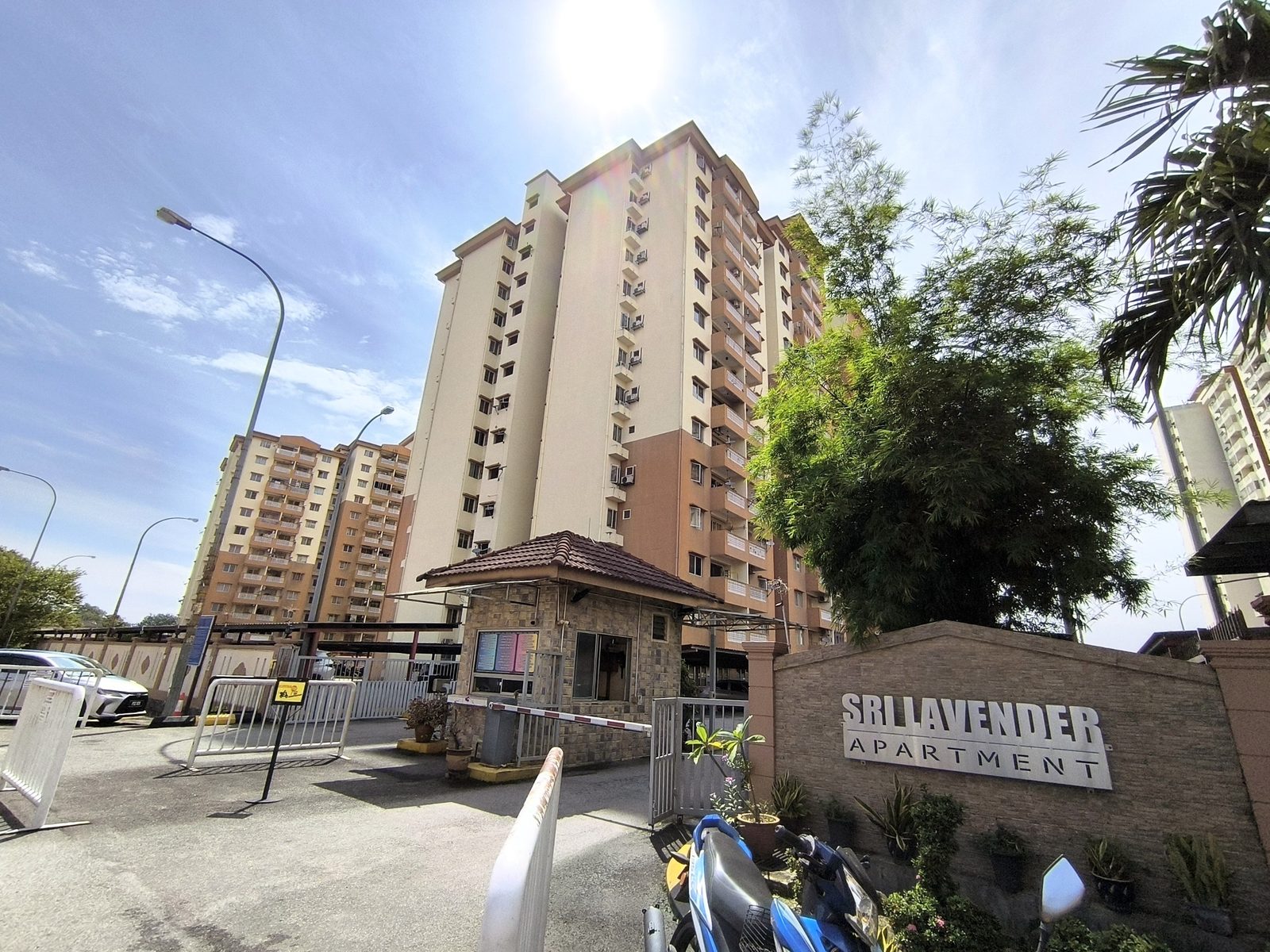 Sri Lavender Apartment, Taman Sepakat Indah 2, Kajang ~ Near Bangi