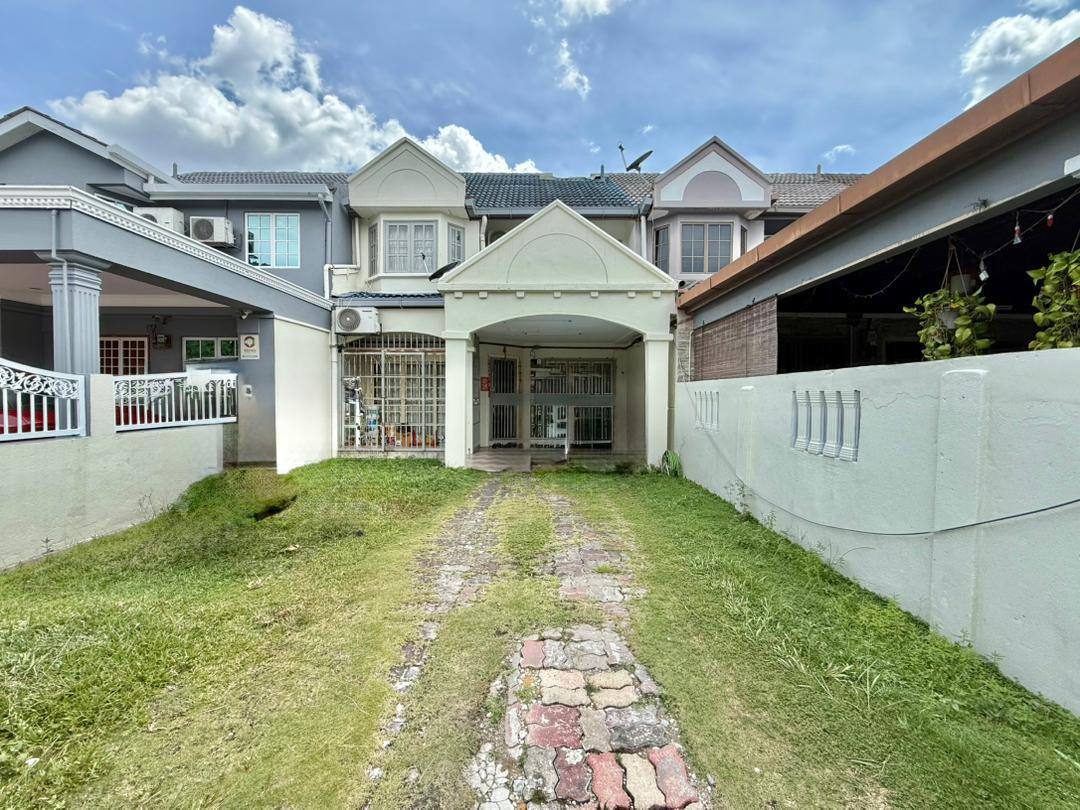 Double Storey Terrace
