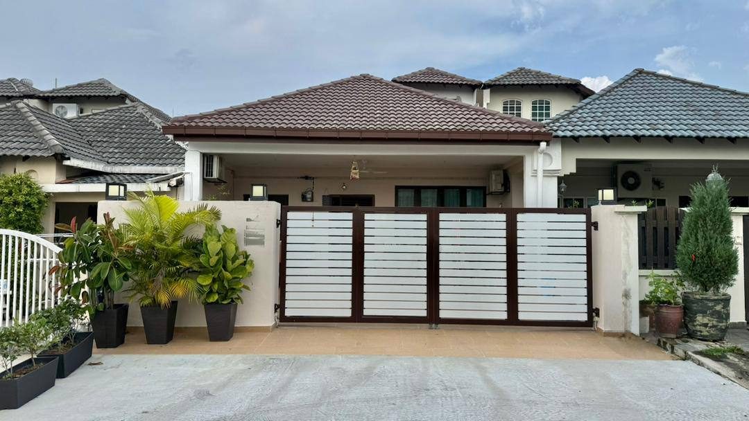 1.5 Storey Terrace