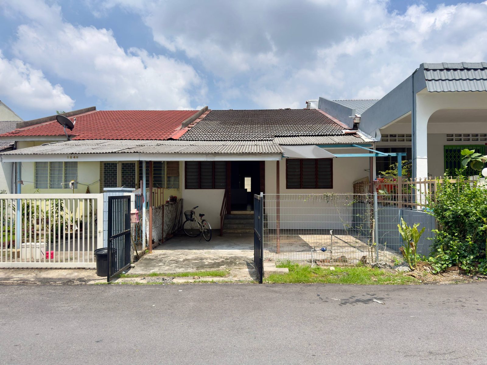 1-STOREY TERRACE