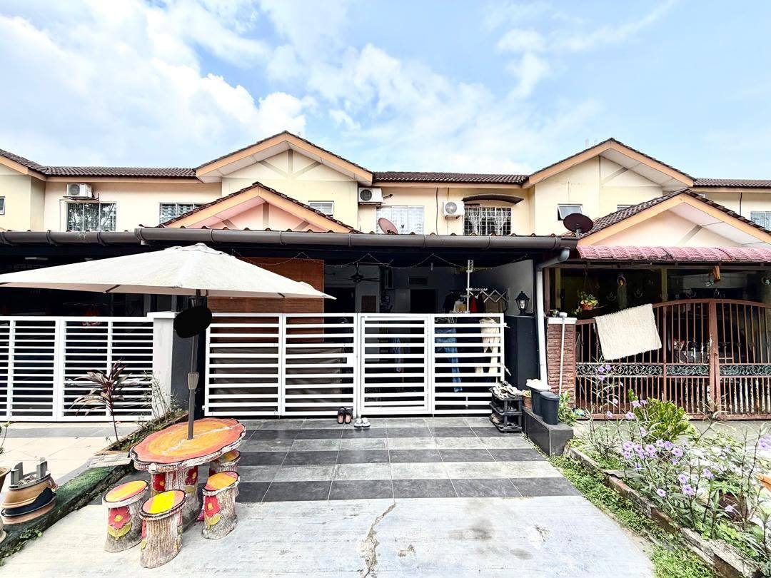 Double Storey Jalan Kekwa Serendah Makmur Rawang